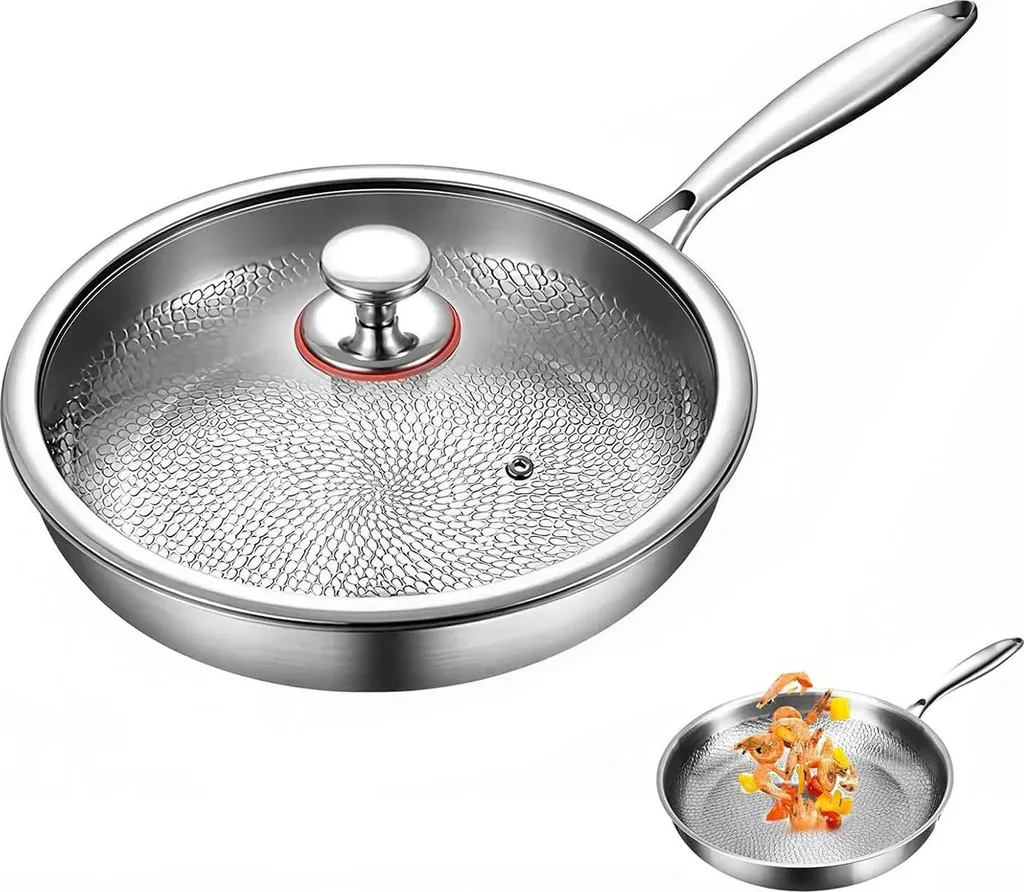 StarTech Titanium frying pan - 30 cm pan - Uncoated - Naturally non-stick - Hammered finish with fish scale pattern - White