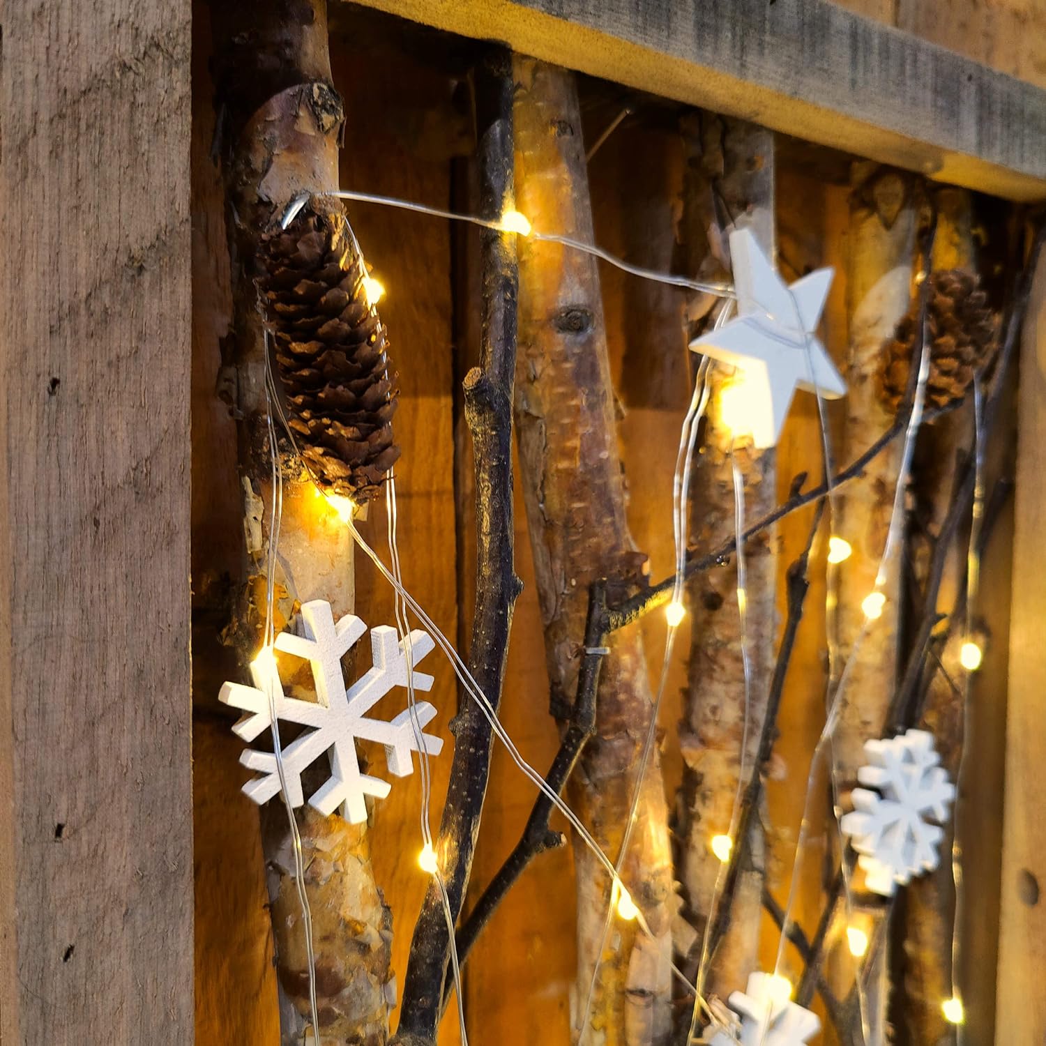 DARO DEKO Daro Decorative Wooden Wall Art Illuminated
