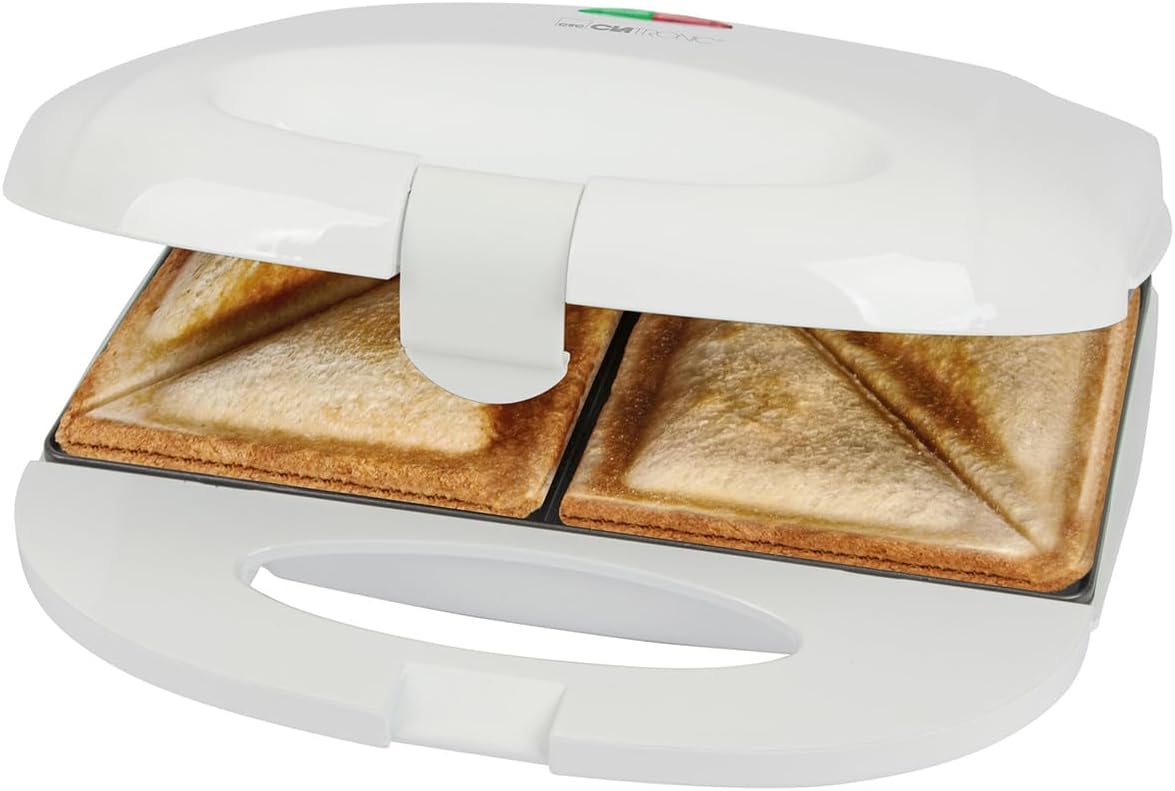 Clatronic ST 3813 Sandwich Maker for Triangular Sandwich Panels, Sandwich Toaster with Baking Tray, Sandwich Maker up to 820 Watts, Non-Stick Coating