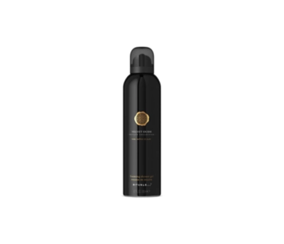 Velvet Oudh Foaming Shower Gel