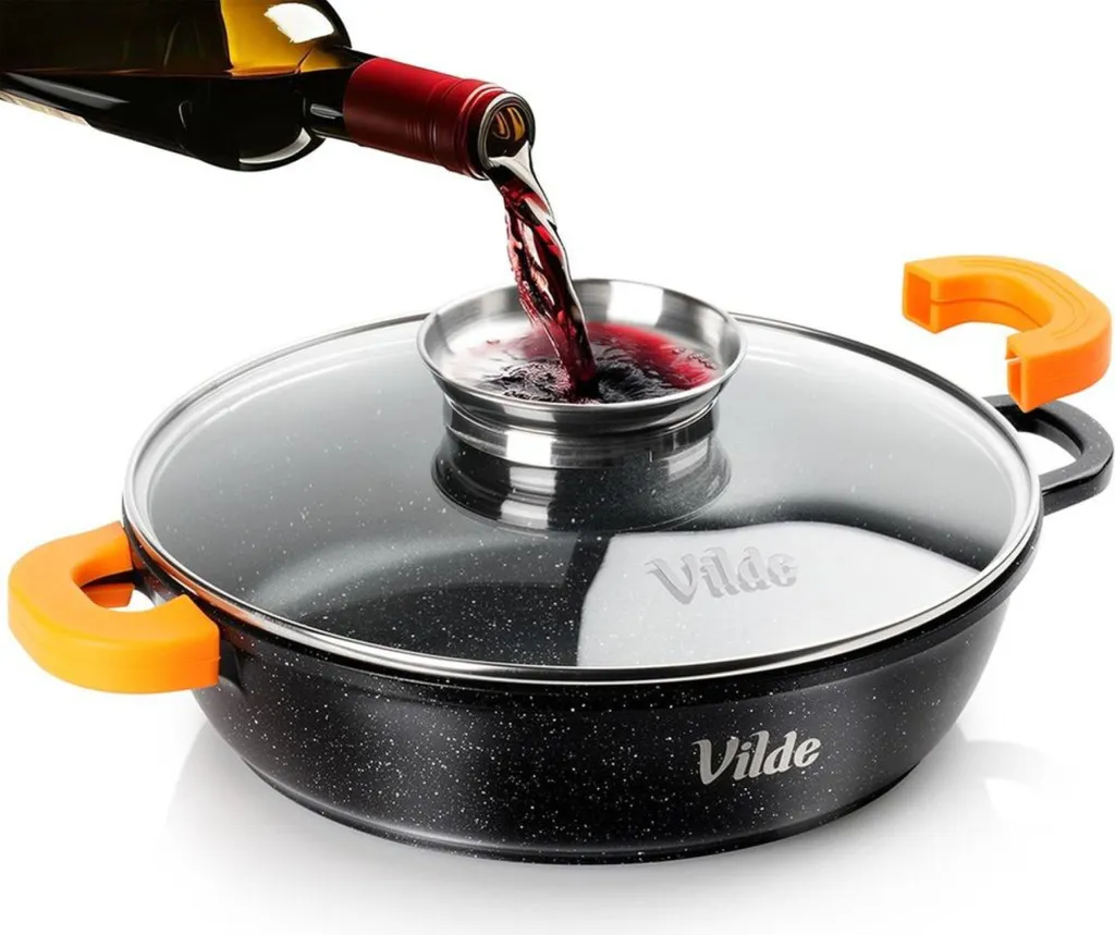 Vilde | Casserole dish with glass lid - 28 cm - 3.3 l - Saucepan with silicone handles - Induction compatible - TERRUNA AROMA