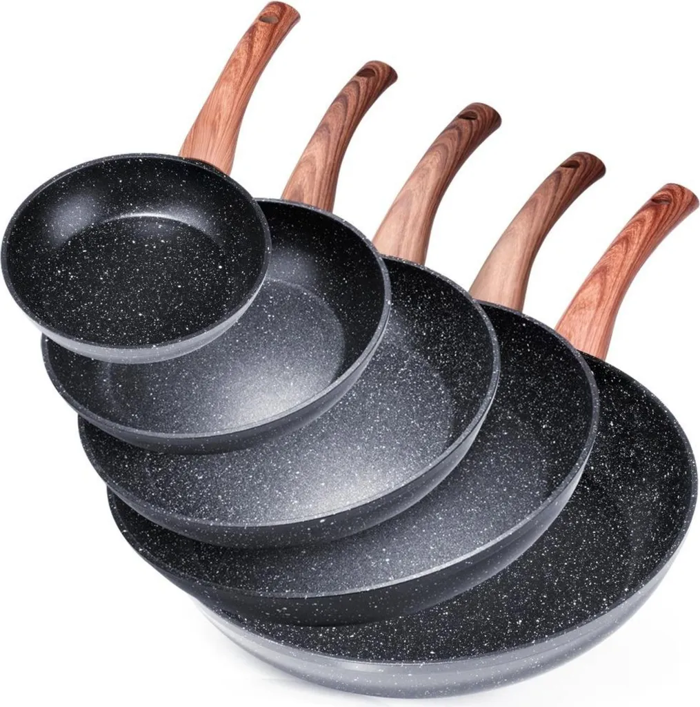 Vilde | Set of 5 pans - frying pans 16/20/24/28/32 cm - induction-compatible pans with non-stick coating - BLACK and WOOD