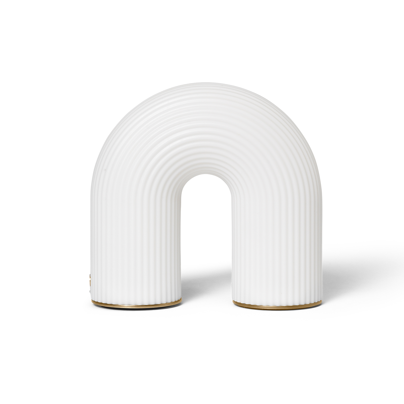 Ferm Living Vuelta portable table lamp