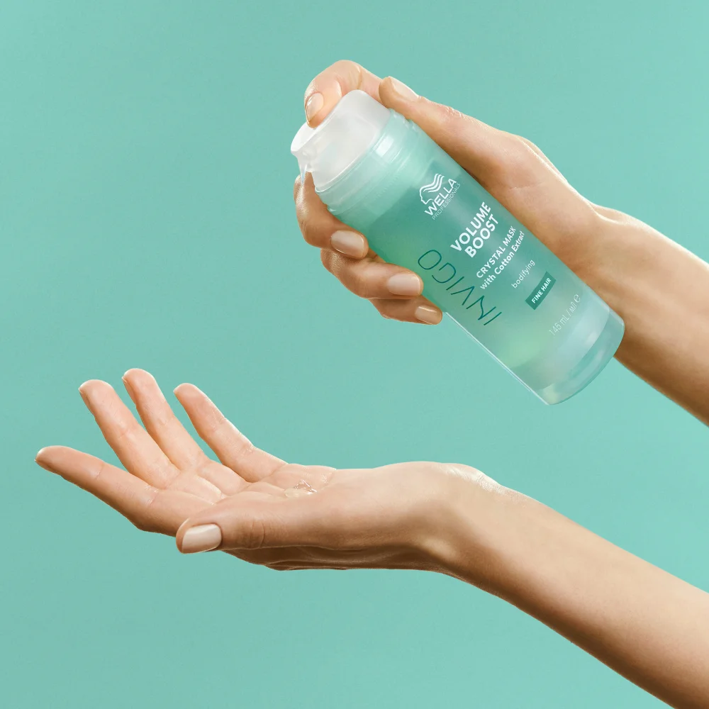 Wella Professionals Invigo Volume Boost intensive hair mask for more volume in fine hair