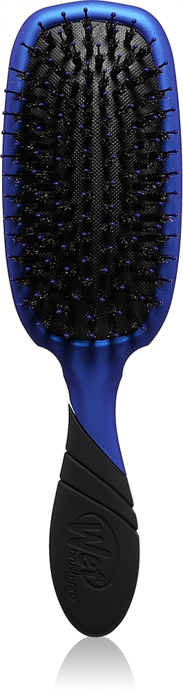 Wet Brush Pro Shine Enhancer hairbrush for easy combing of the hair