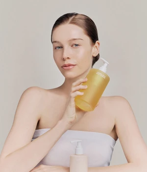 WHAMISA Organic Seeds Body Cleanser