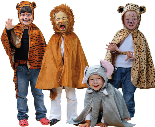 Betzold Costume Set Of