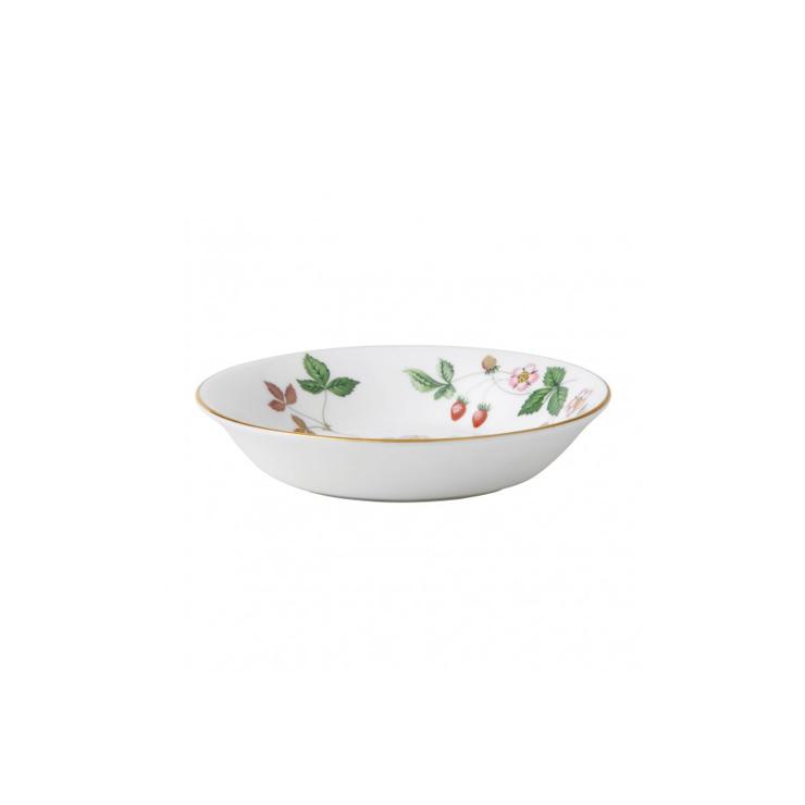 Wedgewood Wild Strawberry Deep Dish