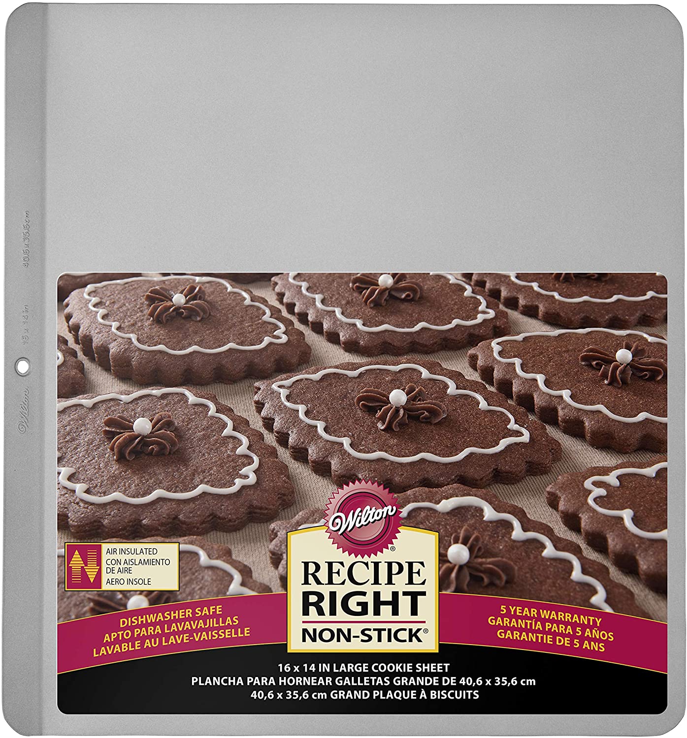 Wilton 40 x 35 cm 16 x 14-Inch Recipe Right Large Air Cookie Sheet