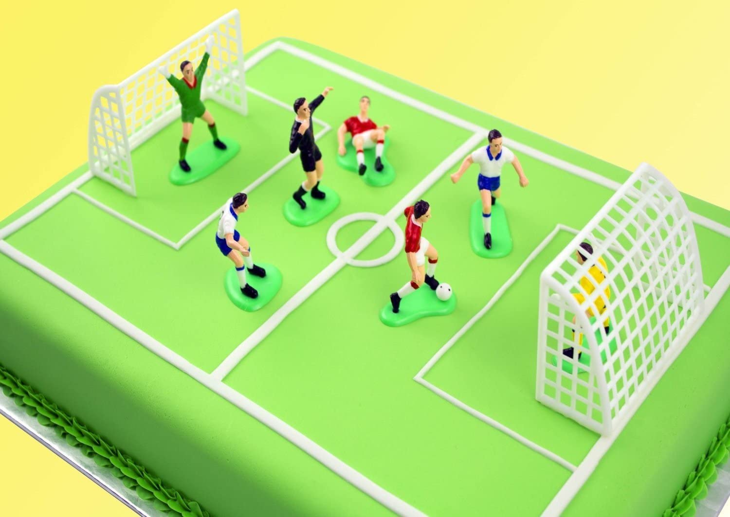 Wilton Nine-Piece Football Set