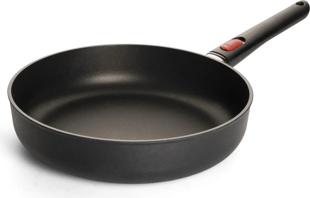 Norbert Woll Woll Eco Lite QXR high-sided frying pan: removable handle, Ø 28 cm, 7 cm high, suitable for all hob types including induction.