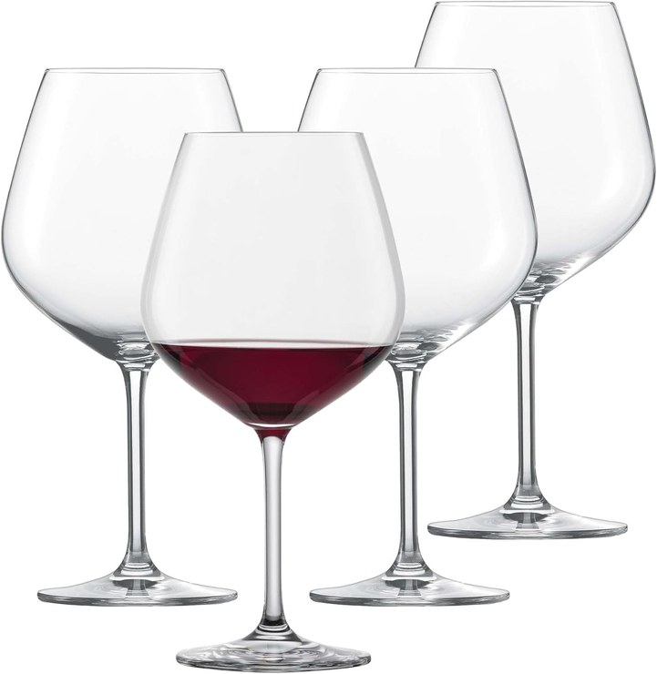 SCHOTT ZWIESEL Burgundy Trophy Forté (Set of 4), Spreading Burgundy Glasses for Red Wine, Dishwasher Safe Tritan Crystal Glasses, Made in Germany (Item No. 123614)