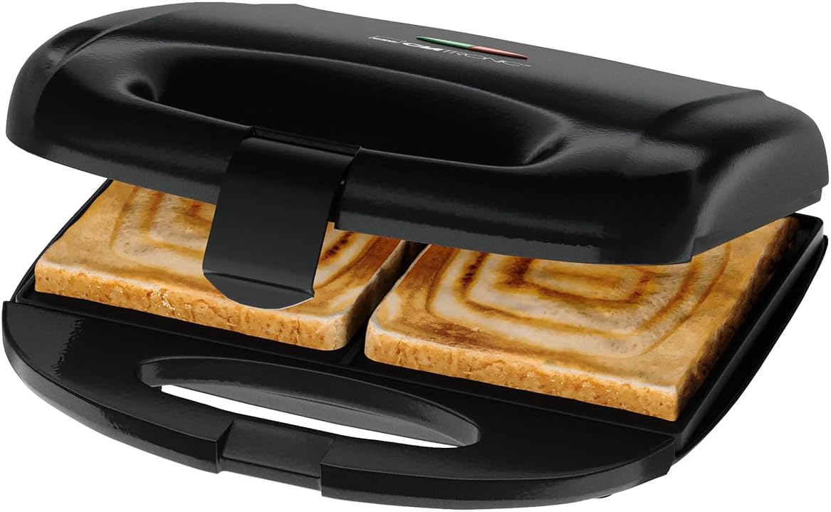 Clatronic ST 3814 Sandwich Maker for Square Sandwich Panels, Sandwich Toaster with Baking Tray, Sandwich Maker up to 820 Watts, Non-Stick Coating