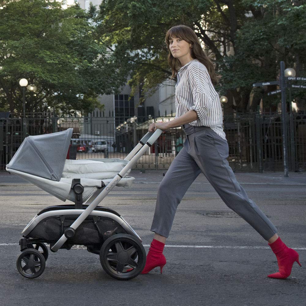 Quinny Hubb Mono Pushchair, Stylish Shopping Pushchair with XXL Shopping Basket and Includes Many Accessories, Easy to Fold, Use from Approx. 6 Months to Approx. 3.5 Years, Cork on Grey