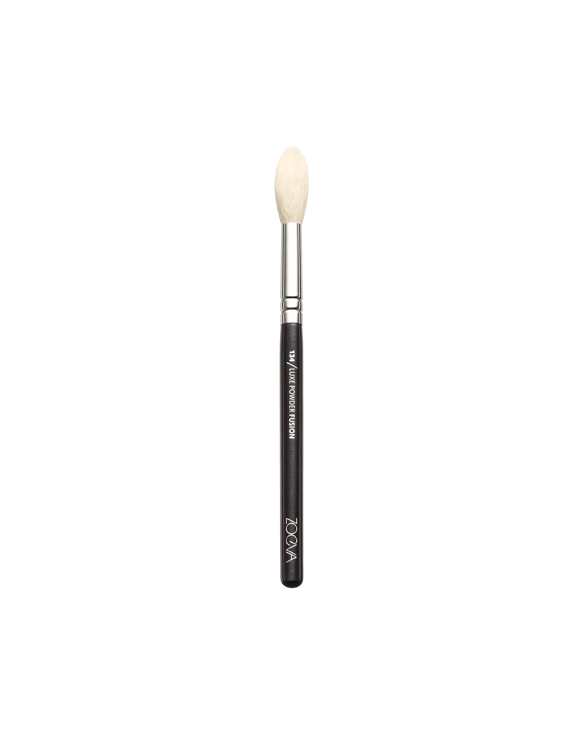 ZOEVA powder brush 134 - Luxe Powder Fusion