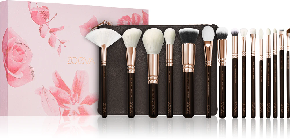 ZOEVA The Artists Brush Set Rose Golden Edition travel brush set with pouch