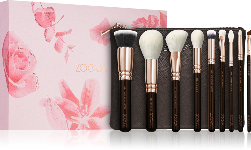 ZOEVA The Complete Brush Set Rose Golden Edition brush set with bag